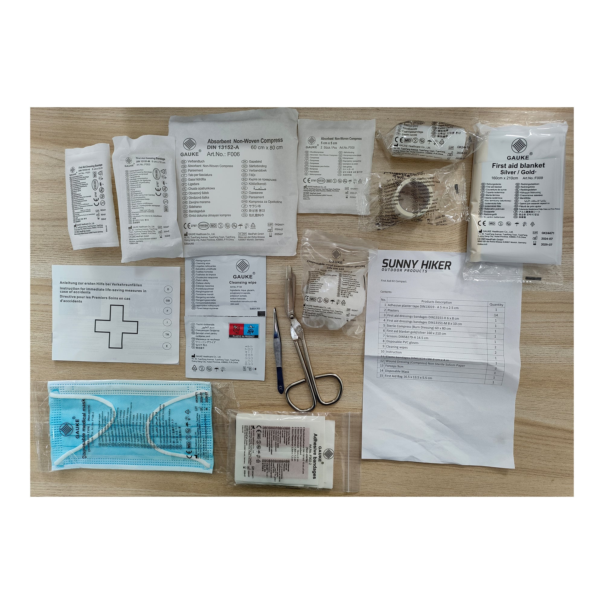 Sunny Hiker - Compact Førstehjælpstaske (33 dele) - Billede nr. 2 - ReadyBox.dk